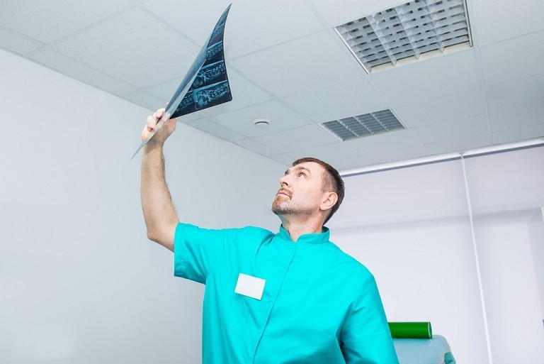 Top Signs that You Need Chiropractic